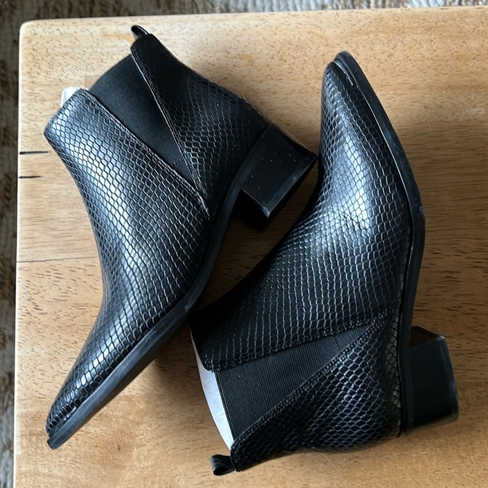 Marc fisher booties